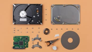 Disque dur complétement désassemblé